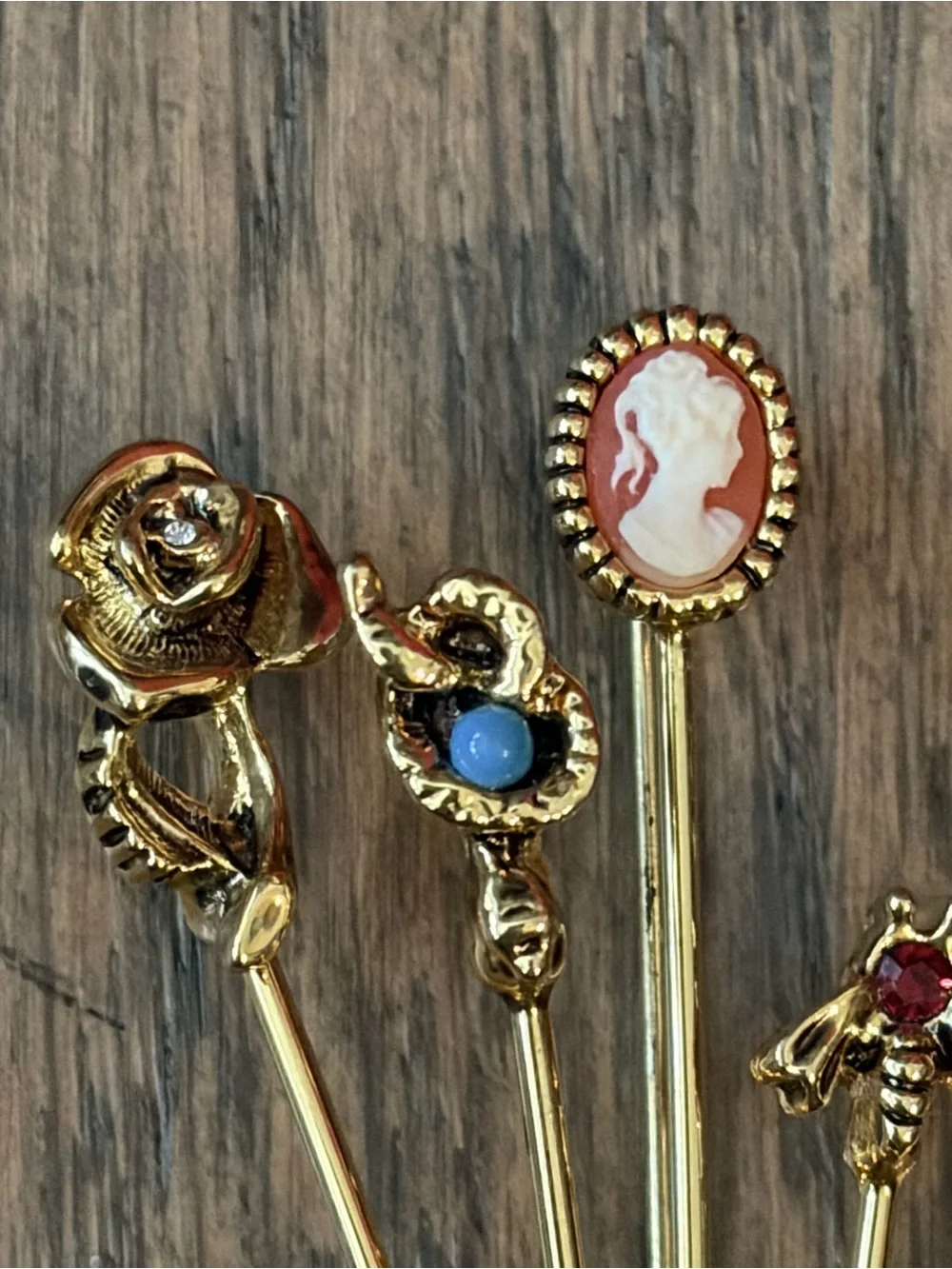 The Museum Company Metal Brooch Thimble & Tie Pins